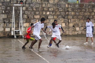 AIYOUXI.COM-全国青少年皮划艇赛在扬州激烈角逐，青少年皮划艇教学基地