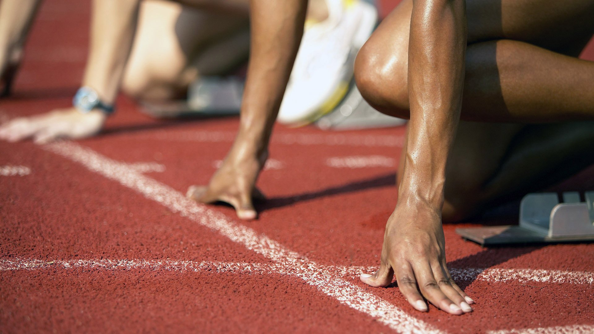 爱游戏app-运动员日记：比赛背后那些不为人知的细节，运动员比赛瞬间